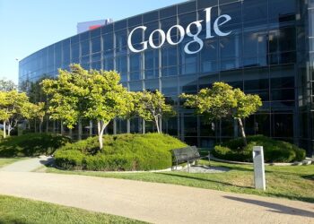 Google reduces workforce in ad sales division