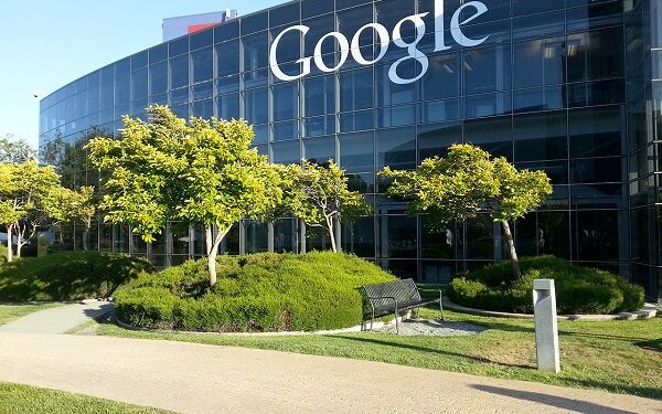 Google reduces workforce in ad sales division